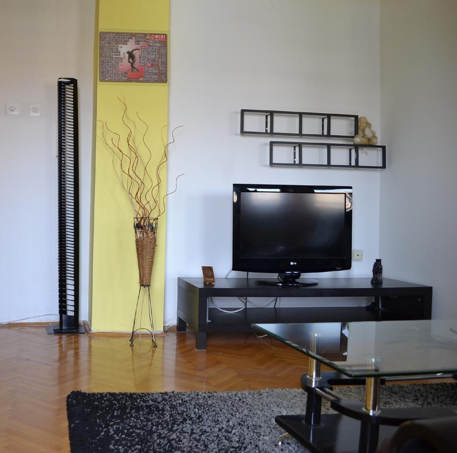 Nakov Apartment Next To Bus Station Скопие Екстериор снимка